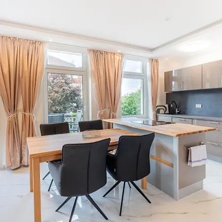 Bel Etage *