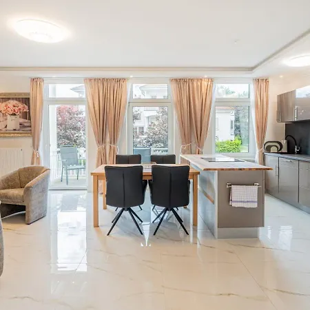 Bel Etage 아파트 *